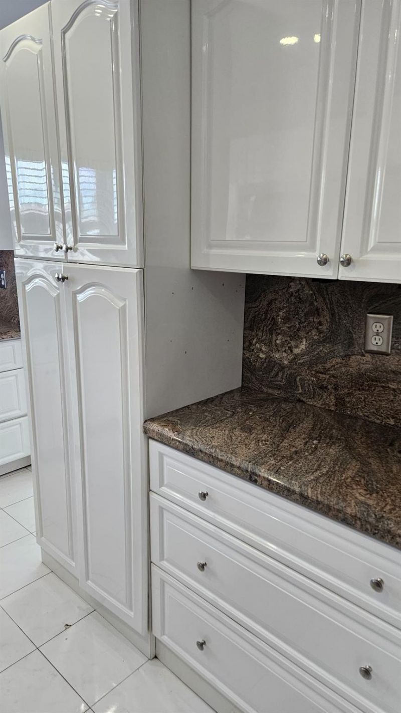 4042 NW 19th St, Unit F411, Fort Lauderdale, FL 33313 Photo