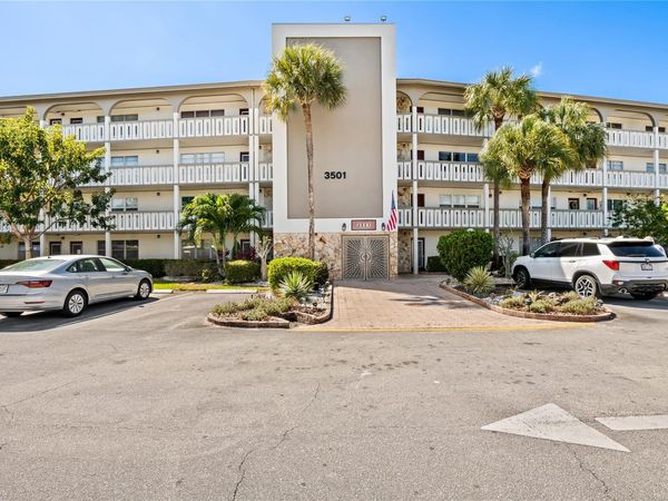 3501 Bimini Ln, Unit D4, Coconut Creek, FL 33066