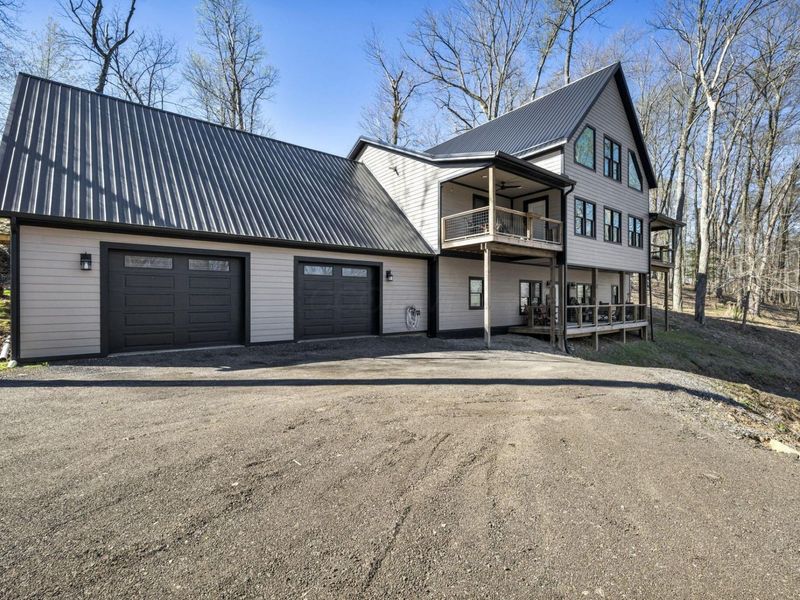 670 Natchez Lane, Sugar Grove, OH 43155 Photo 3