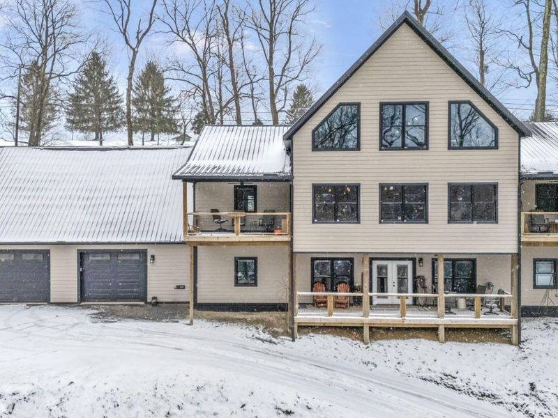 670 Natchez Lane , Sugar Grove, OH 43155 Photo 3