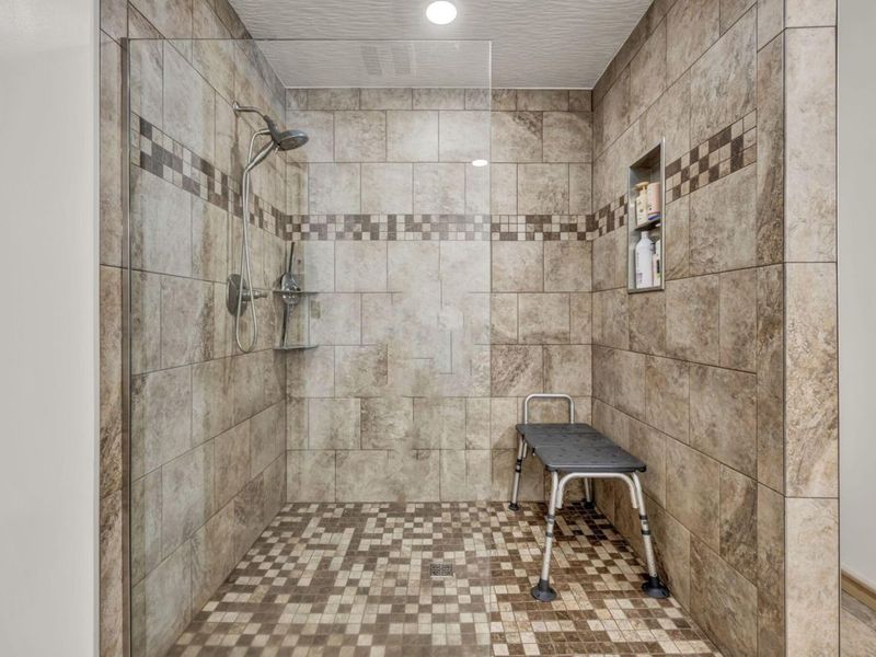 670 Natchez Lane , Sugar Grove, OH 43155 Photo 45