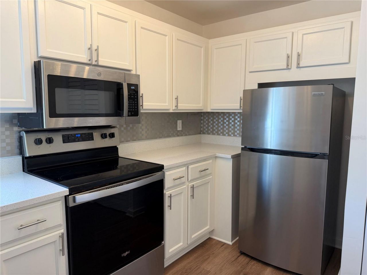 994 N Beneva Road, Unit T2, Sarasota, FL 34232 Photo