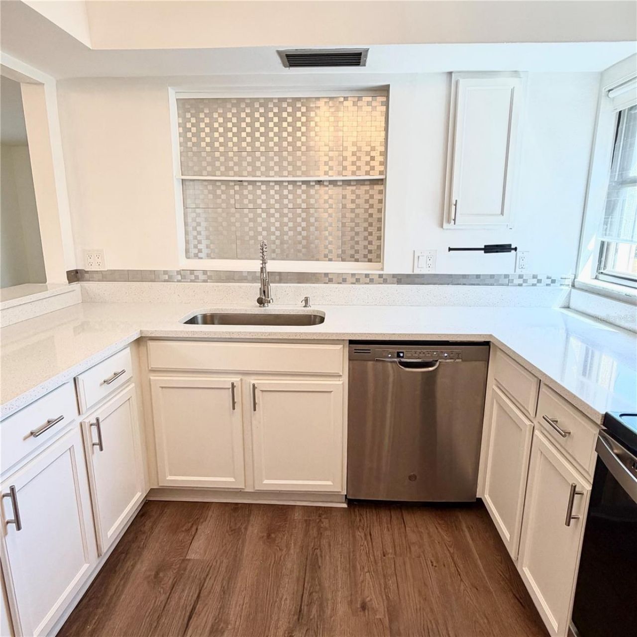 994 N Beneva Road, Unit T2, Sarasota, FL 34232 Photo