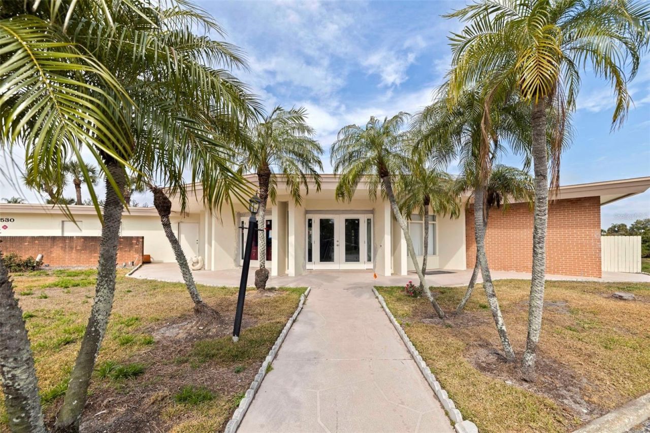 4480 Overlook Drive Ne, Unit 10, Saint Petersburg, FL 33703 Photo
