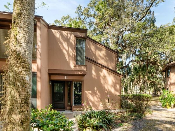 11 FAIRWAYS CIRCLE , Unit 11, PALM COAST, FL 32137