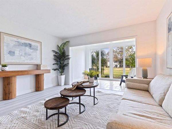 4480 OVERLOOK DRIVE NE, Unit 12, ST PETERSBURG, FL 33703