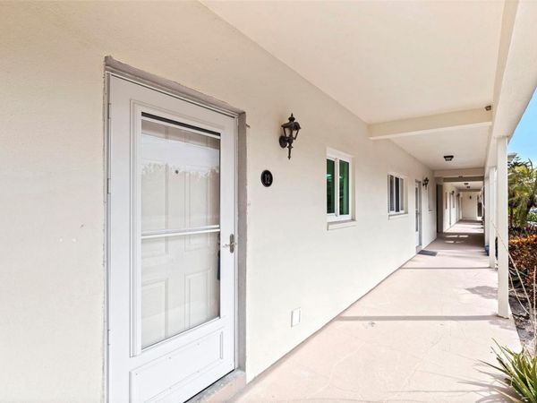 4480 OVERLOOK DRIVE NE, Unit 12, ST PETERSBURG, FL 33703