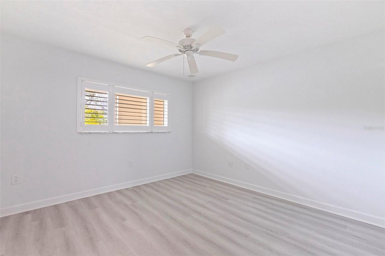 4480 Overlook Drive Ne, Unit 12, Saint Petersburg, FL 33703 Photo