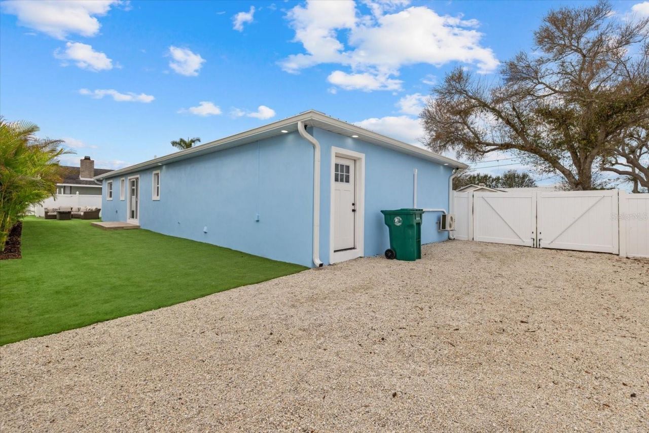 912 21st Avenue W, Palmetto, FL 34221 Photo