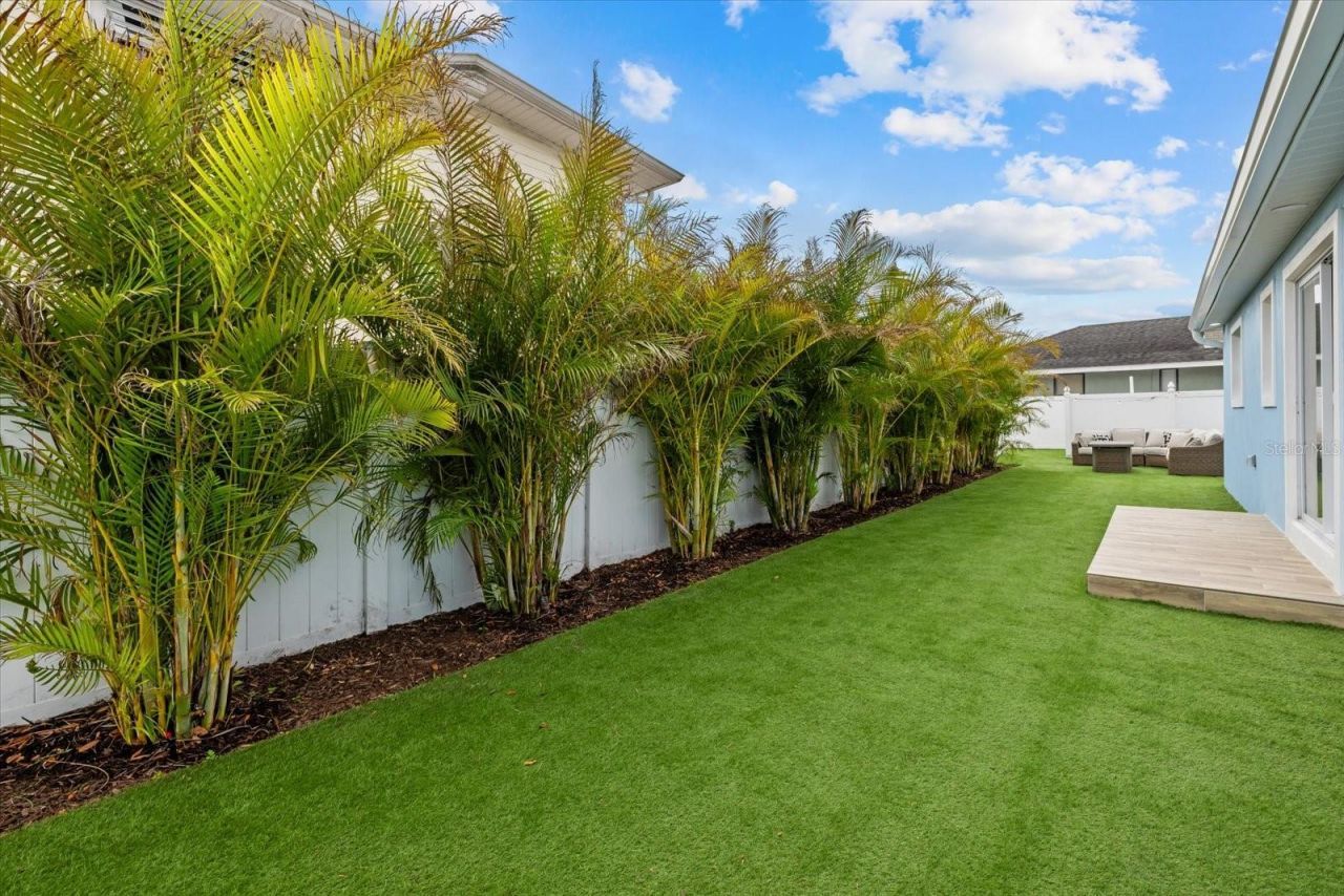 912 21st Avenue W, Palmetto, FL 34221 Photo