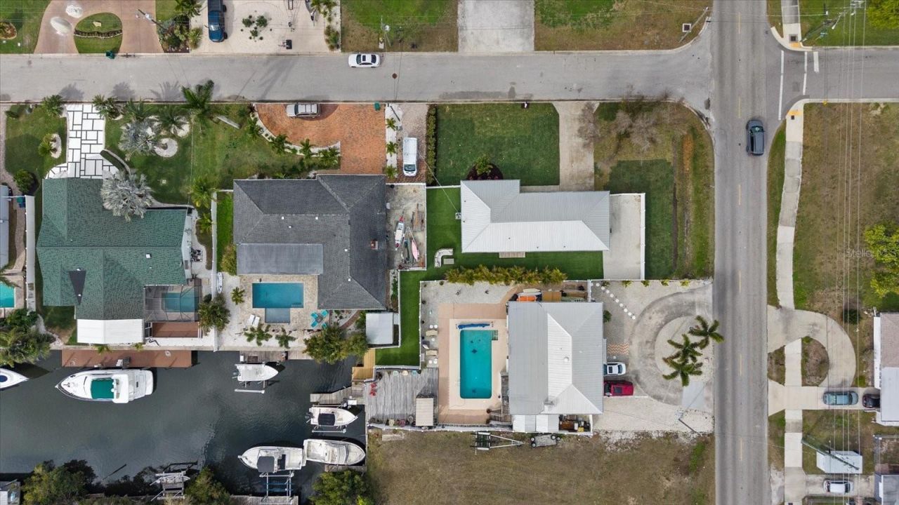 912 21st Avenue W, Palmetto, FL 34221 Photo