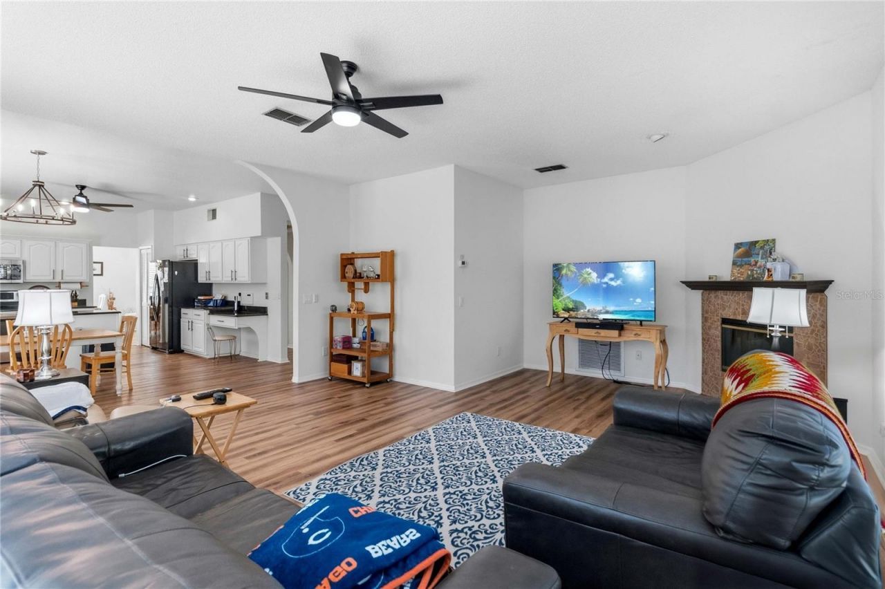 2419 Point O Woods Court , Oviedo, FL 32765 Photo