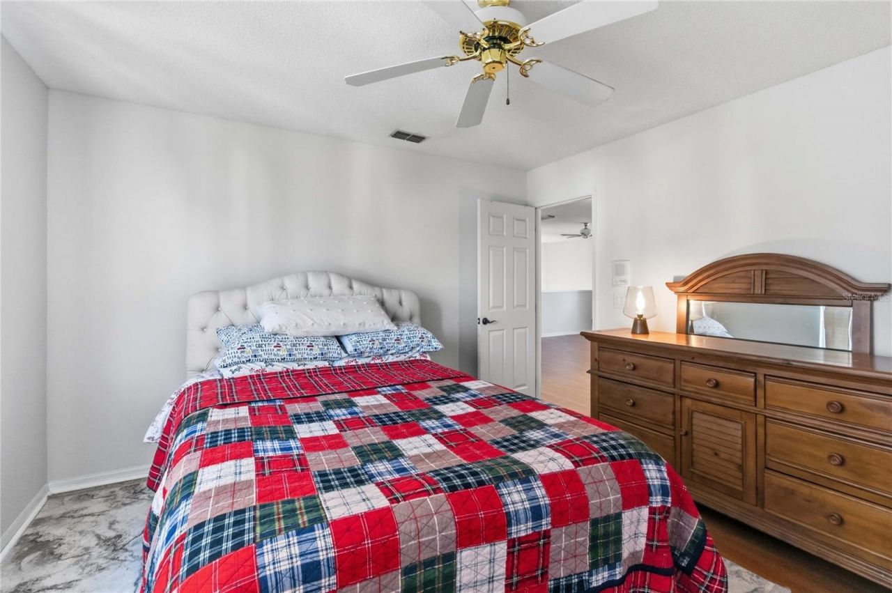 2419 Point O Woods Court , Oviedo, FL 32765 Photo