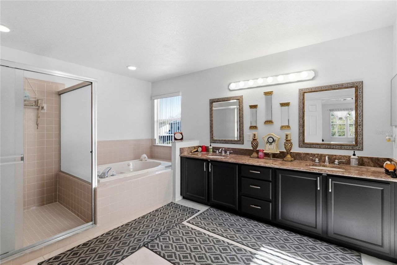 2419 Point O Woods Court , Oviedo, FL 32765 Photo