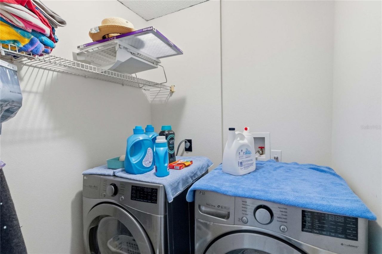 2419 Point O Woods Court , Oviedo, FL 32765 Photo