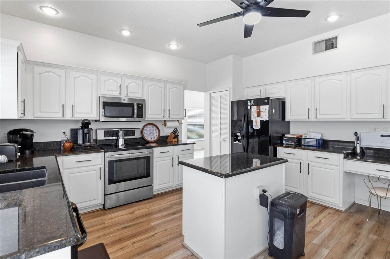 2419 Point O Woods Court , Oviedo, FL 32765 Photo