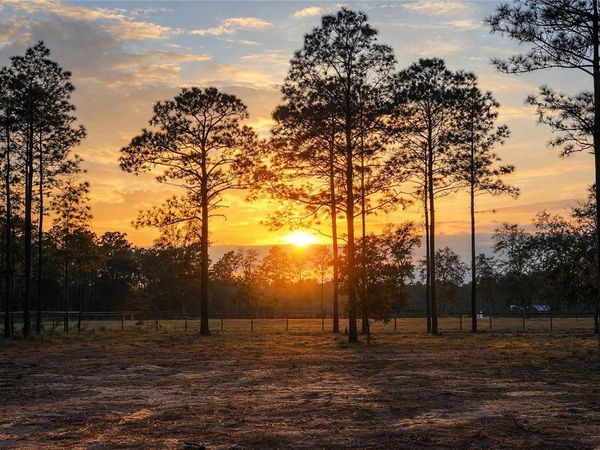 6 SW LOMBARDY LANE , DUNNELLON, FL 34431