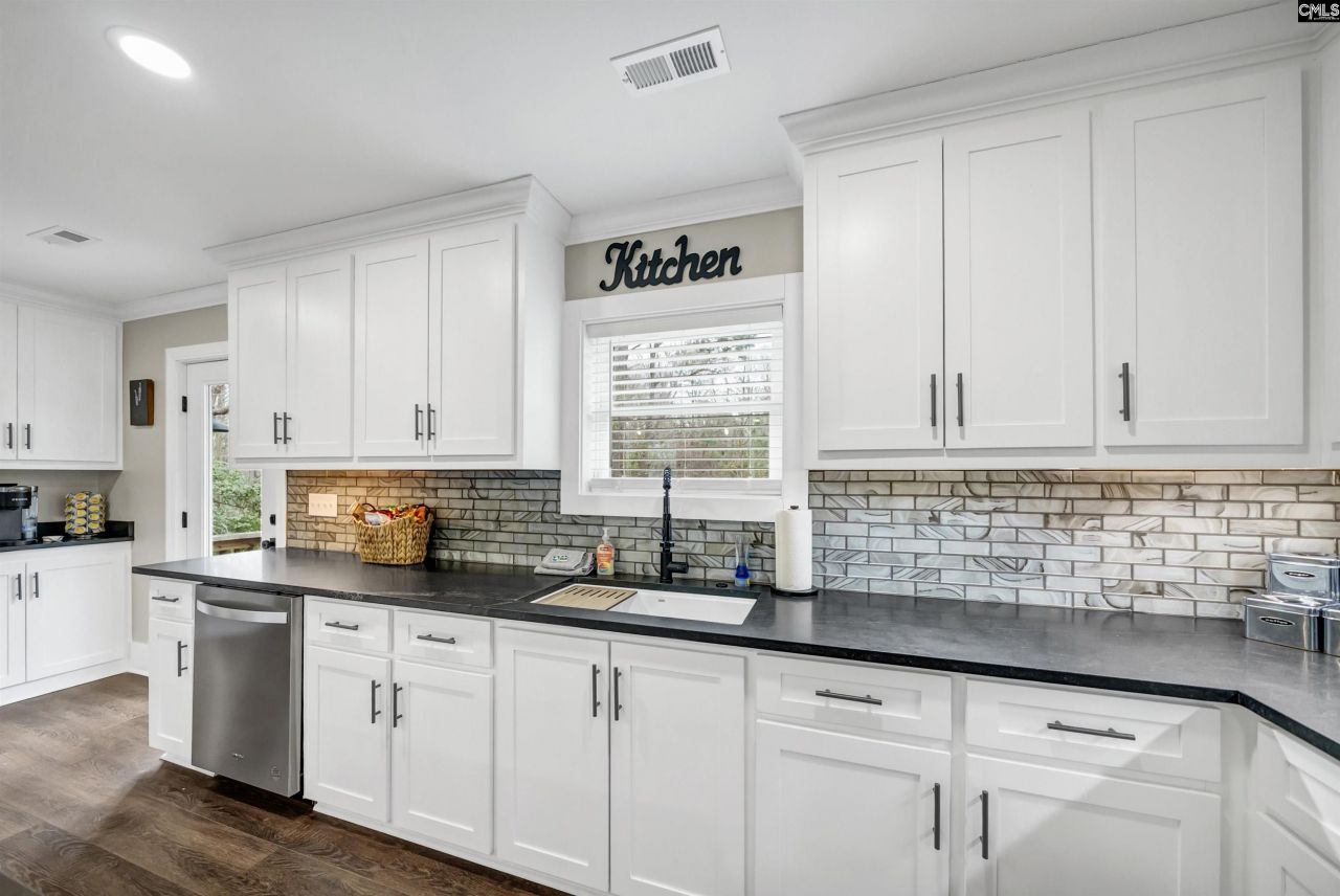 338 Andrew Corley Road  Photo 6