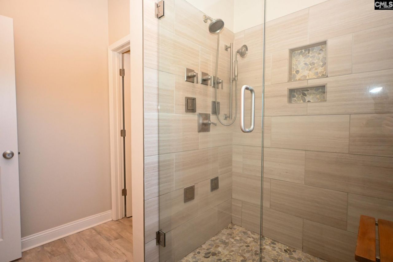 225 Pisgah Court  Photo 31