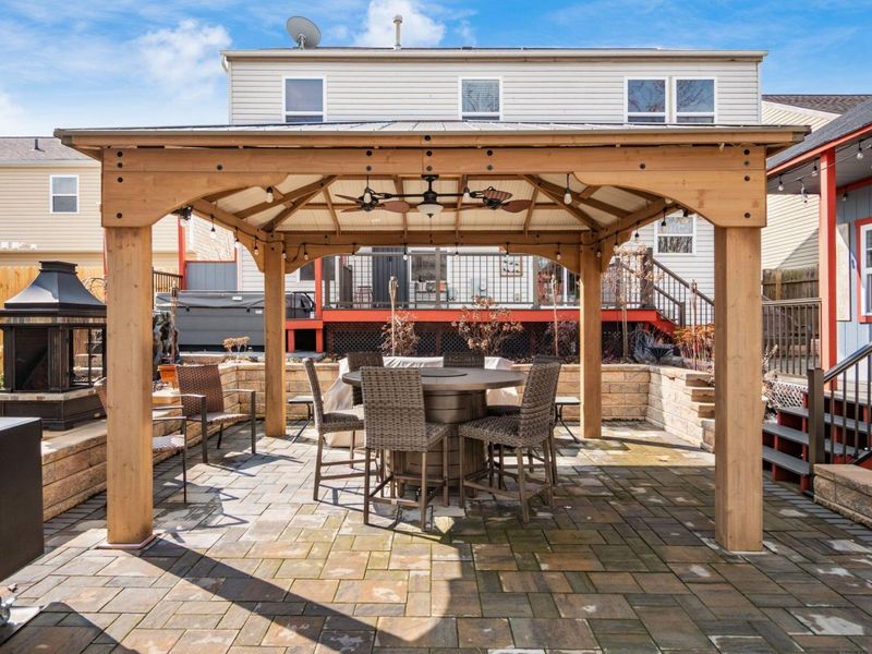 1429 Milridge Drive , Marysville, OH 43040 Photo 2