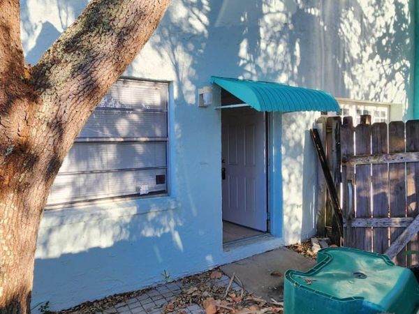 1531 S Orlando Avenue, Cocoa Beach, FL 32931