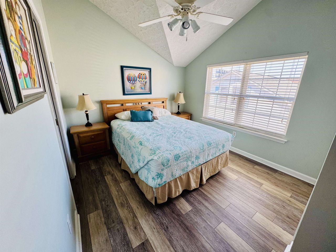 6001-1168 S Kings Hwy.  Photo 27