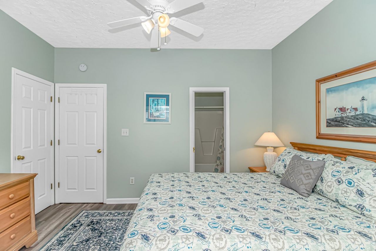 6001-1168 S Kings Hwy.  Photo 9