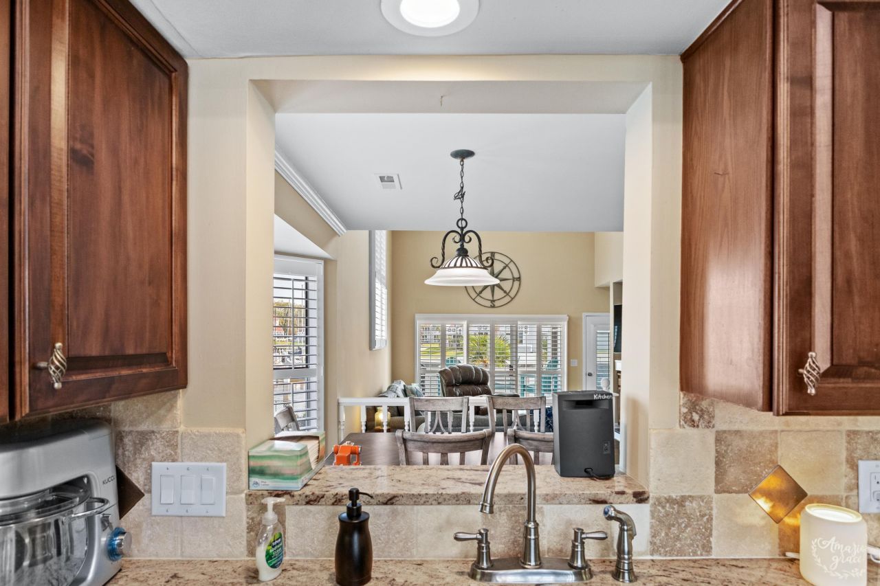 4396 Baldwin Ave.  Photo 16