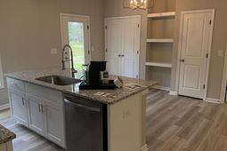 141 Trotter Lane photo 4