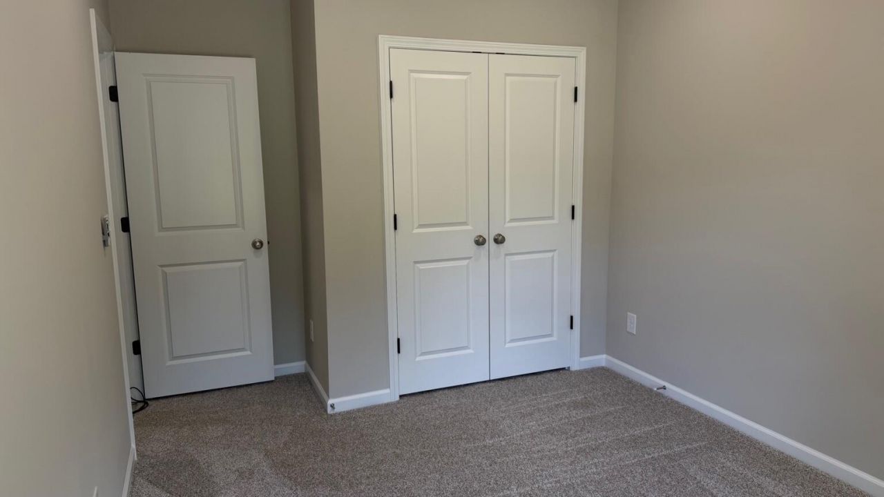 141 Trotter Lane Photo 8