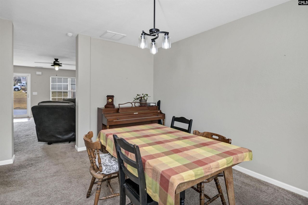 112 Feather Site Lane  Photo 6