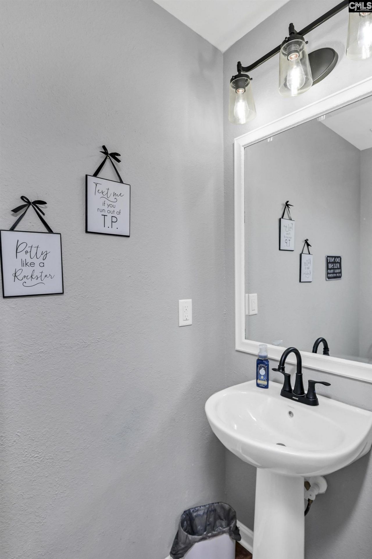 112 Feather Site Lane  Photo 8