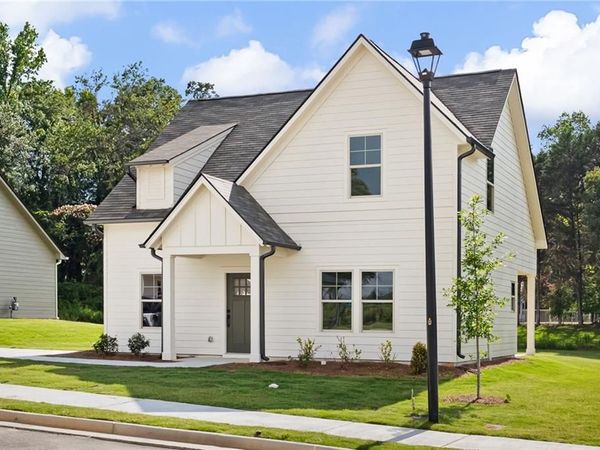 104 Winston Way, Carrollton, GA 30117