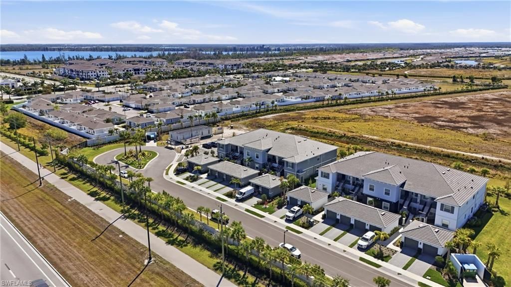 11861 Venetian Lagoon Dr, Unit 203, Fort Myers, FL 33913 Photo