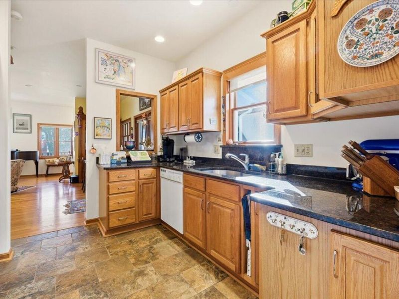 106 Meadow Lane, Gambier, OH 43022 Photo 17