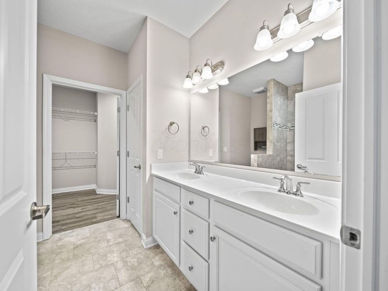 500 Stoneshire Loop, Unit 500, Pataskala, OH 43062 Photo 14