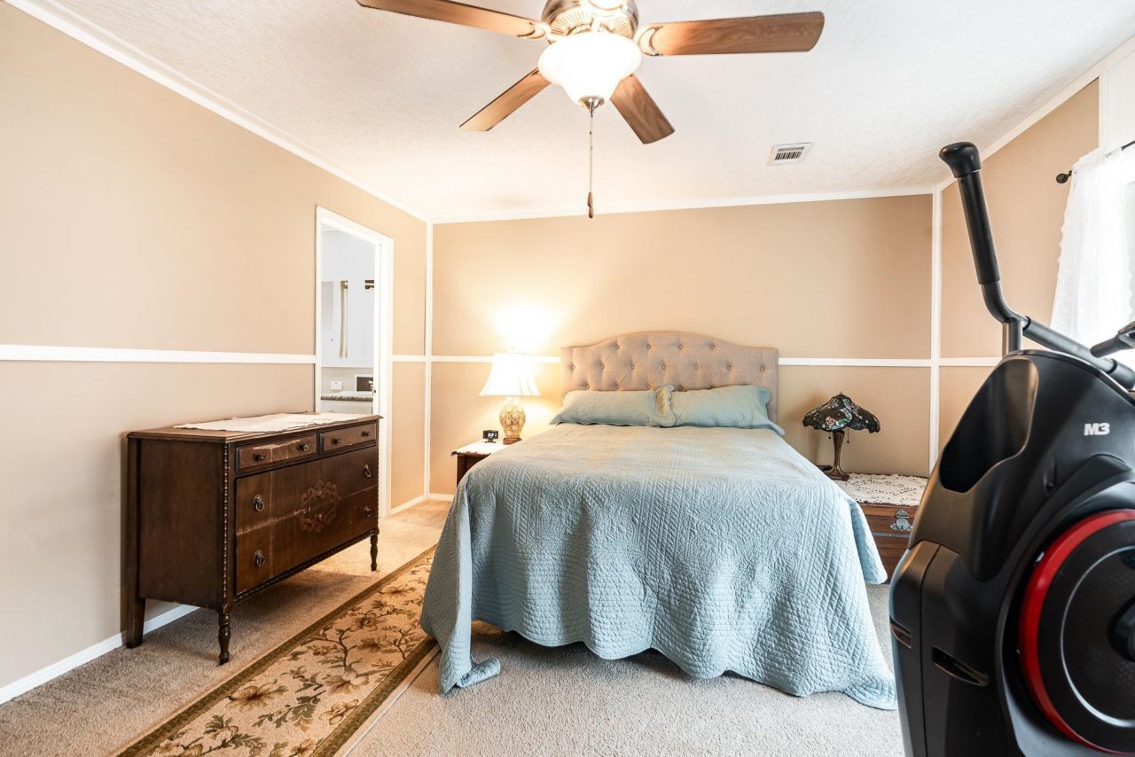 123 Shetland Woods Dr. Photo 10