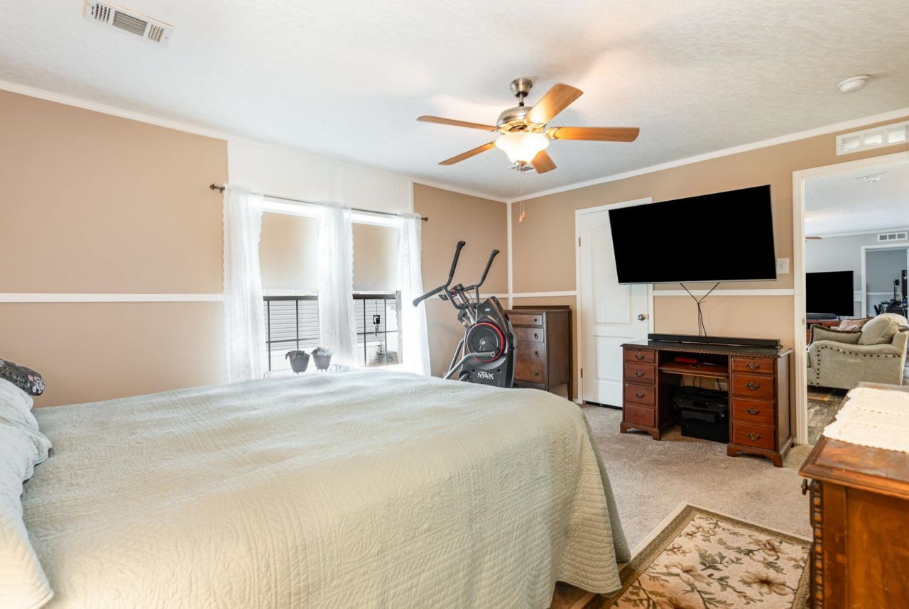 123 Shetland Woods Dr. Photo 9