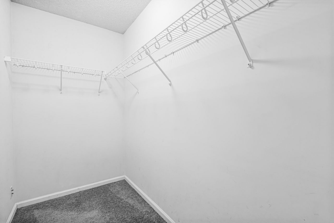 129 Ducane Street Photo 16