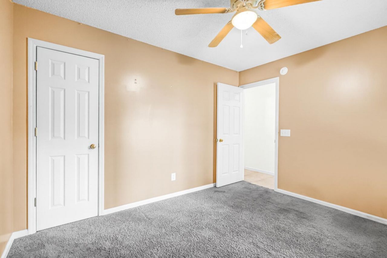 129 Ducane Street Photo 20