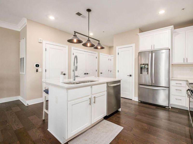 1670 E Broad Street , Unit 309, Columbus, OH 43203 Photo 10