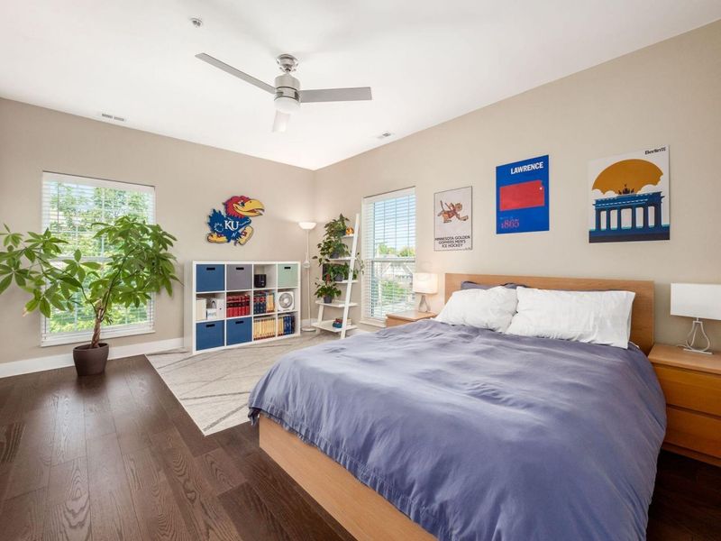 1670 E Broad Street , Unit 309, Columbus, OH 43203 Photo 16