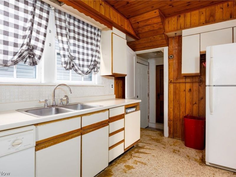 1445 15th Street NW, Canton, OH 44703 Photo 9