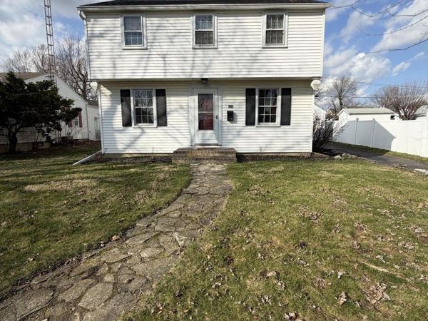 509 E North Street, Kenton, OH 43326