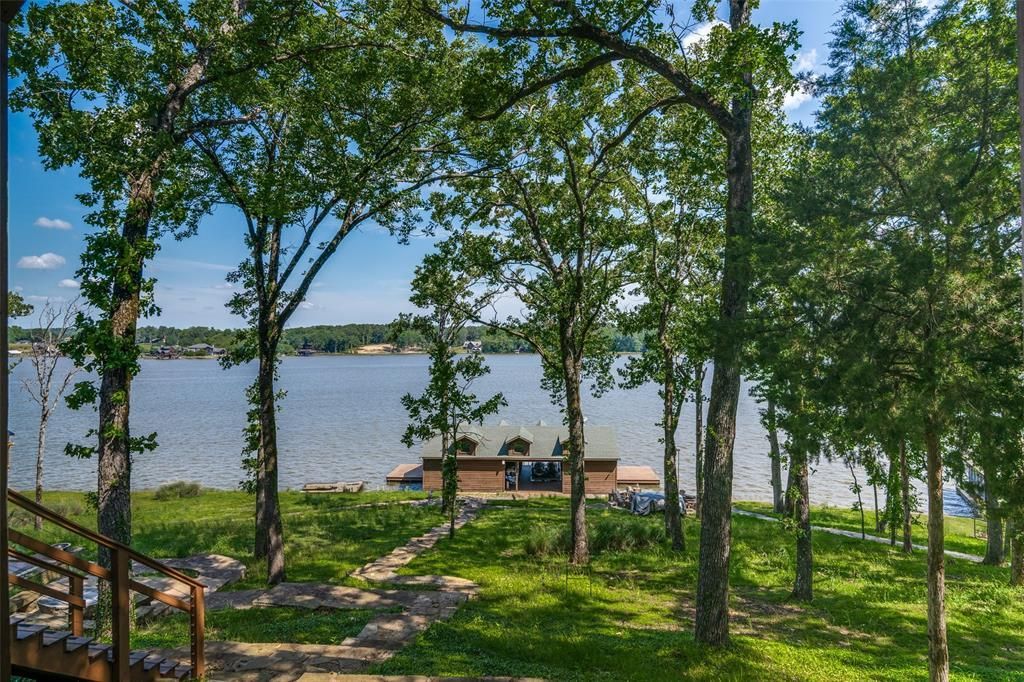 206 Dogwood Point, Winnsboro, TX 75494 Main Photo