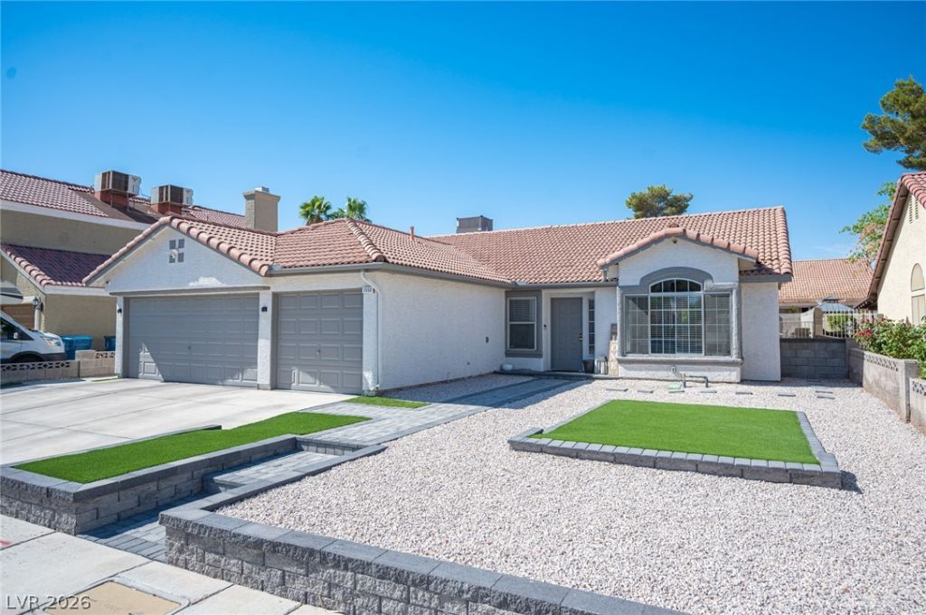 1553 Bright View Drive, Las Vegas, NV 89119 Main Photo