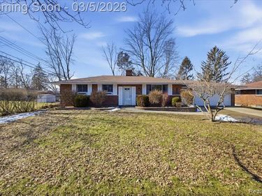 3589 Breaker Street, Waterford Twp, MI 48329