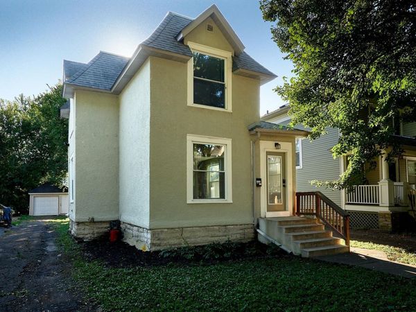 1036 15th Avenue SE, Minneapolis, MN 55414