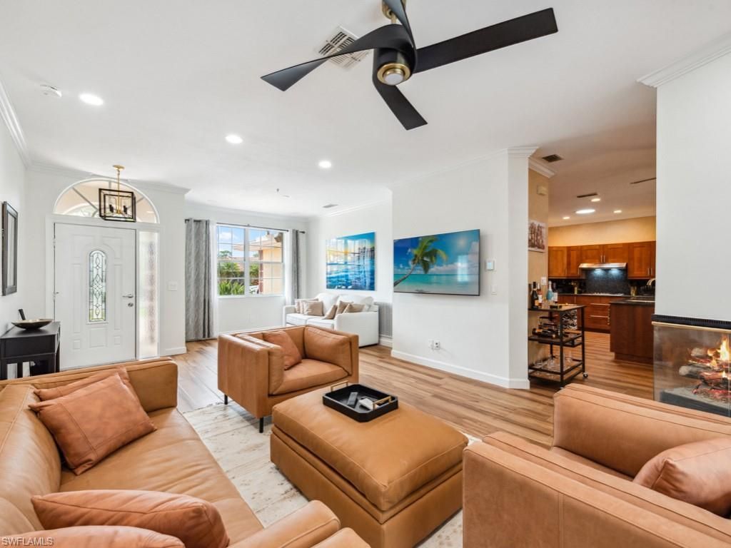 127 Palmetto Dunes Cir, Naples, FL 34113 Photo