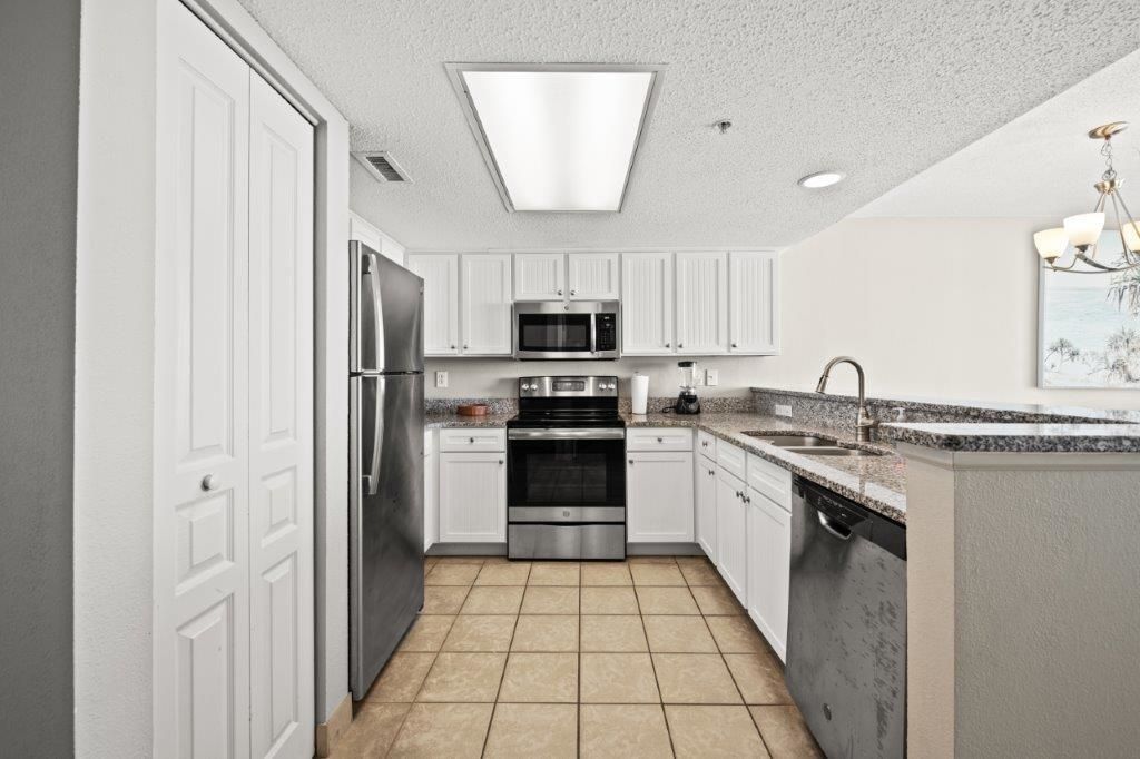 2701 S Ocean Blvd. Photo 5